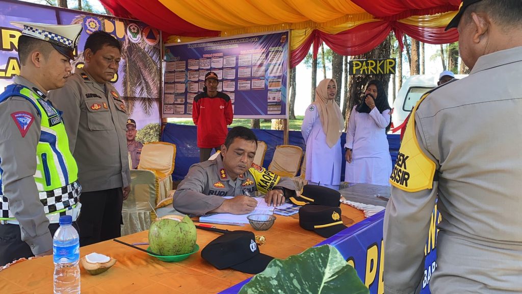 Kapolres dan PJU Polres Nagan Raya Melaksanakan Pengecekan Pos Pelayanan Lilin Seulawah 2023