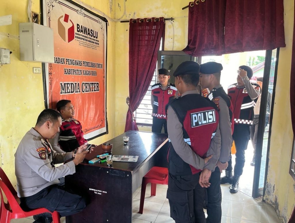 Team Patroli Perintis Presisi Sat Samapta Polres Nagan Raya Menerapkan Program Kapolri No.5