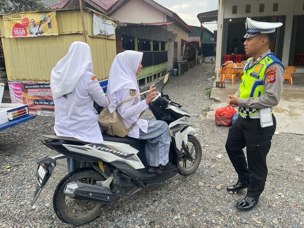 Giat Patroli Kawasan Tertib Lalu Lintas (KTL) oleh Satlantas Polres Nagan Raya